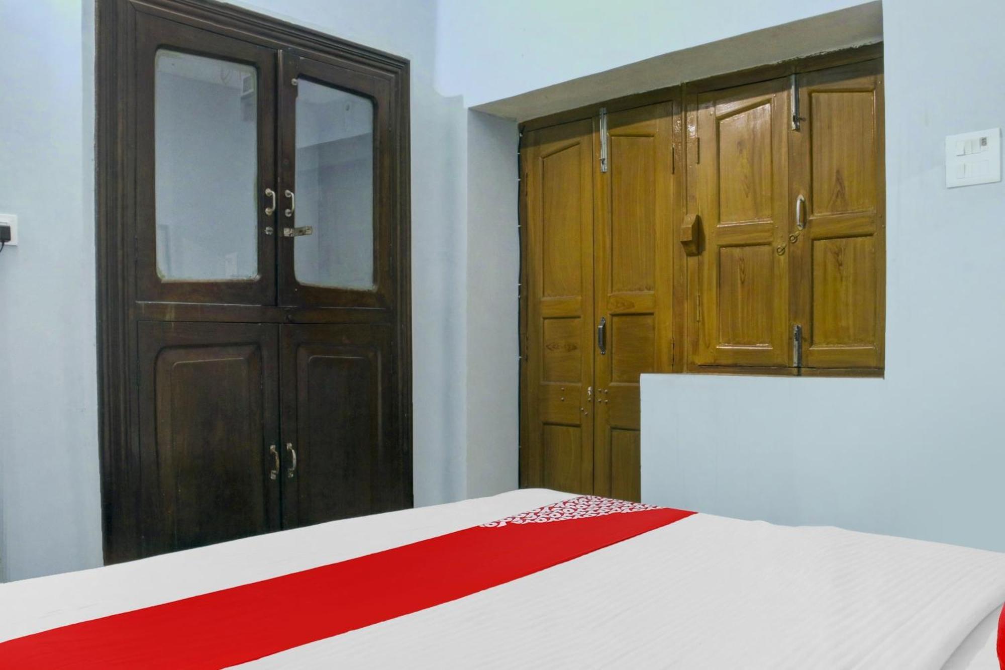 Hotel O Triveni. Patna  Buitenkant foto